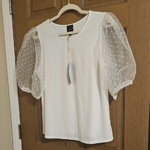 W5 Chic White Puff Sleeve Blouse